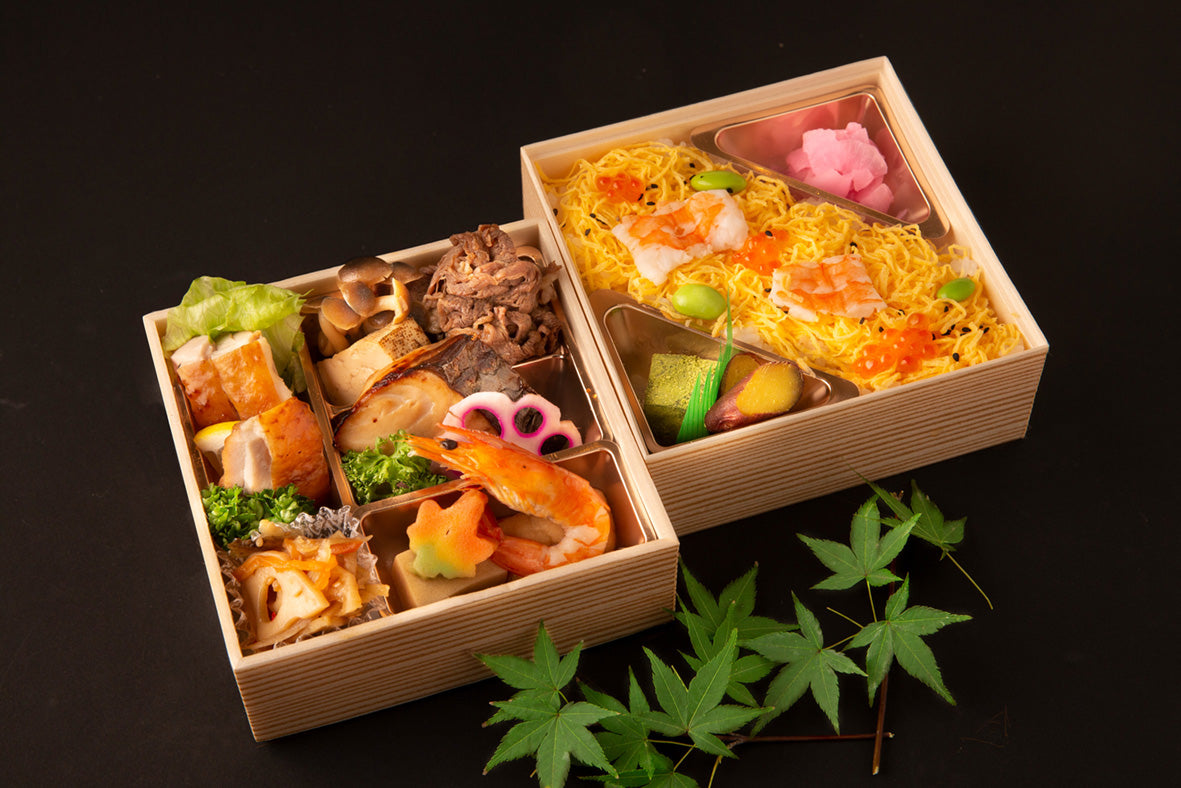 ⑲牛すき焼と鰆幽庵焼 ちらし寿司のあじわい弁当