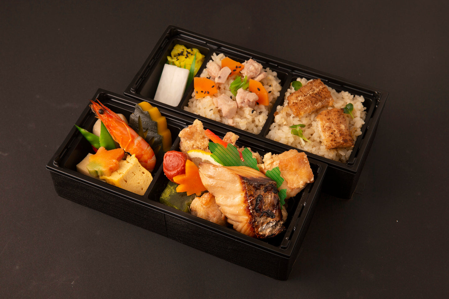 ⑪鶏香り揚と鰆幽庵焼と鱧かやく飯のお弁当